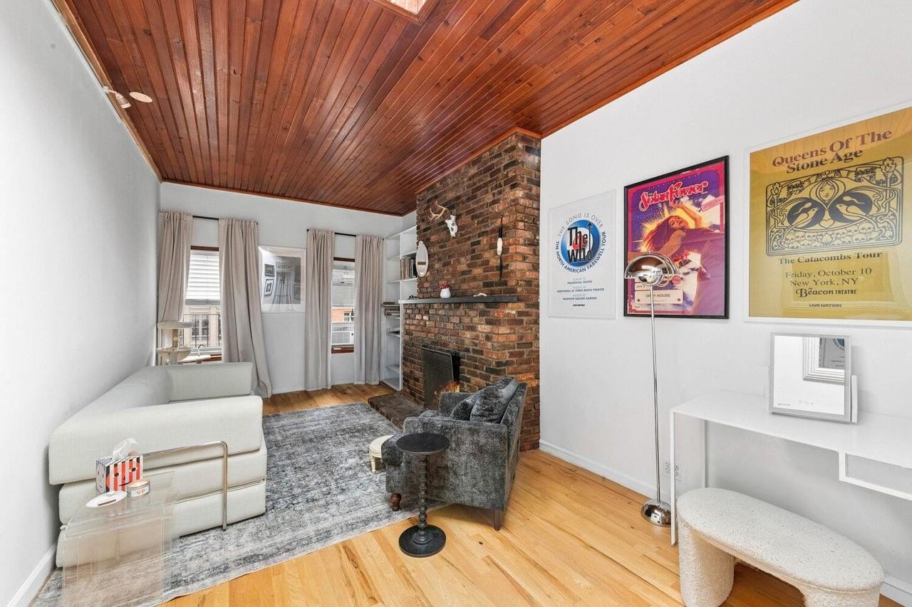 282 Hudson St Unit 3 #3 - Photo 5 of 10