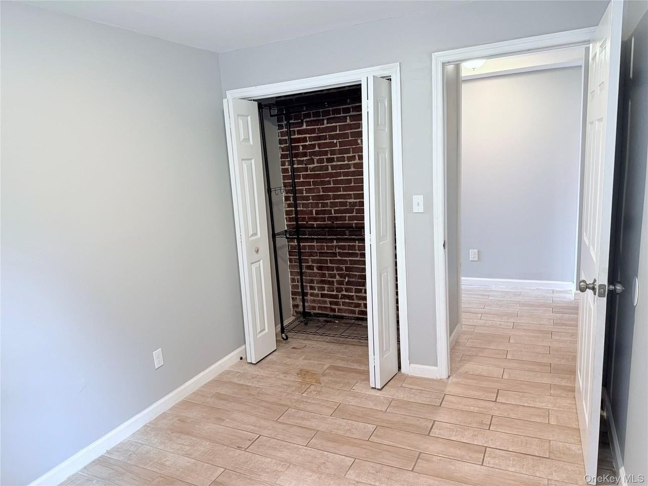 14 Dubois St - Photo 6 of 9