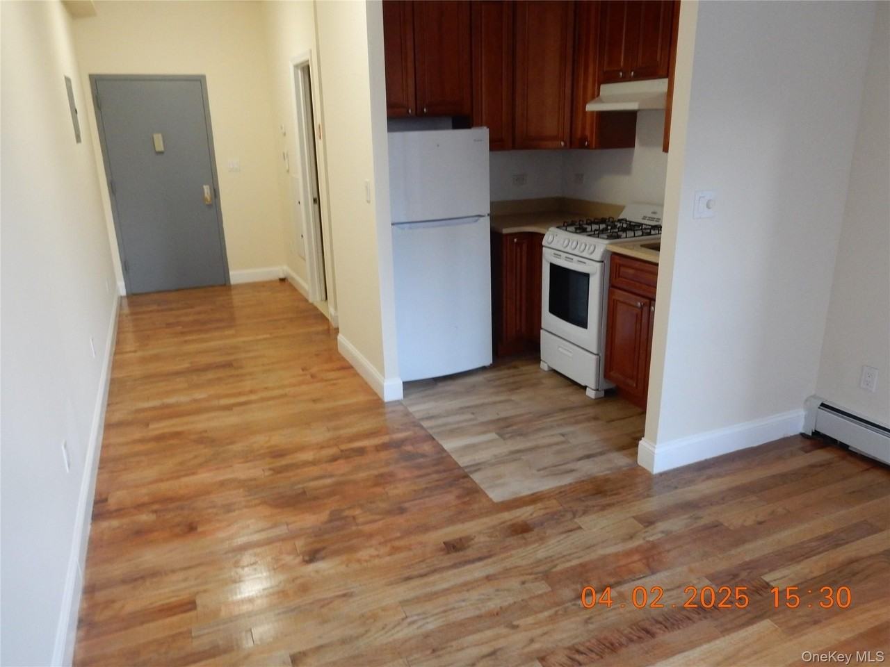 235 East 203rd Street #4D - Photo 4 of 17