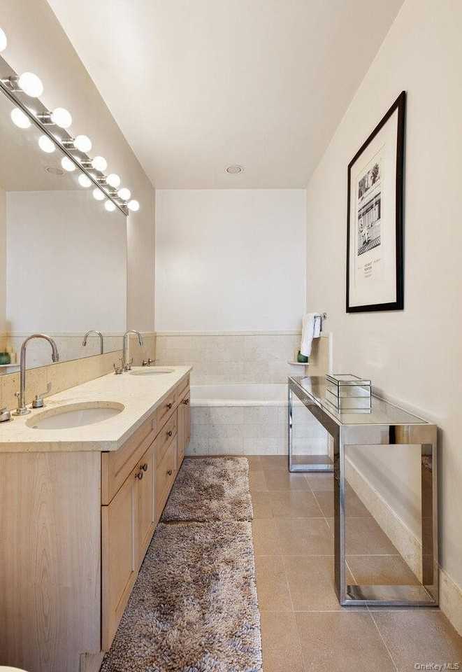 252 7th Avenue #12O - Photo 6 of 12