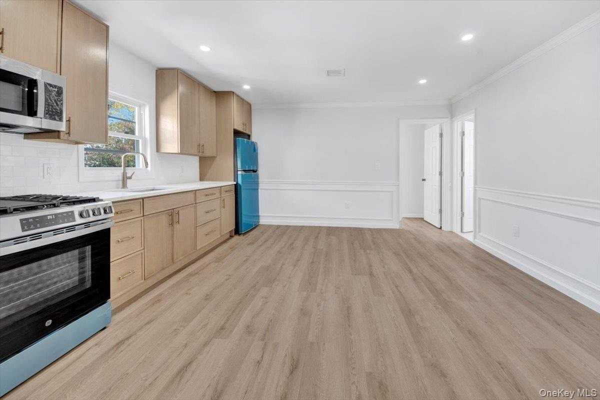 4626 Richardson Ave Unit 2 #2 - Photo 7 of 20