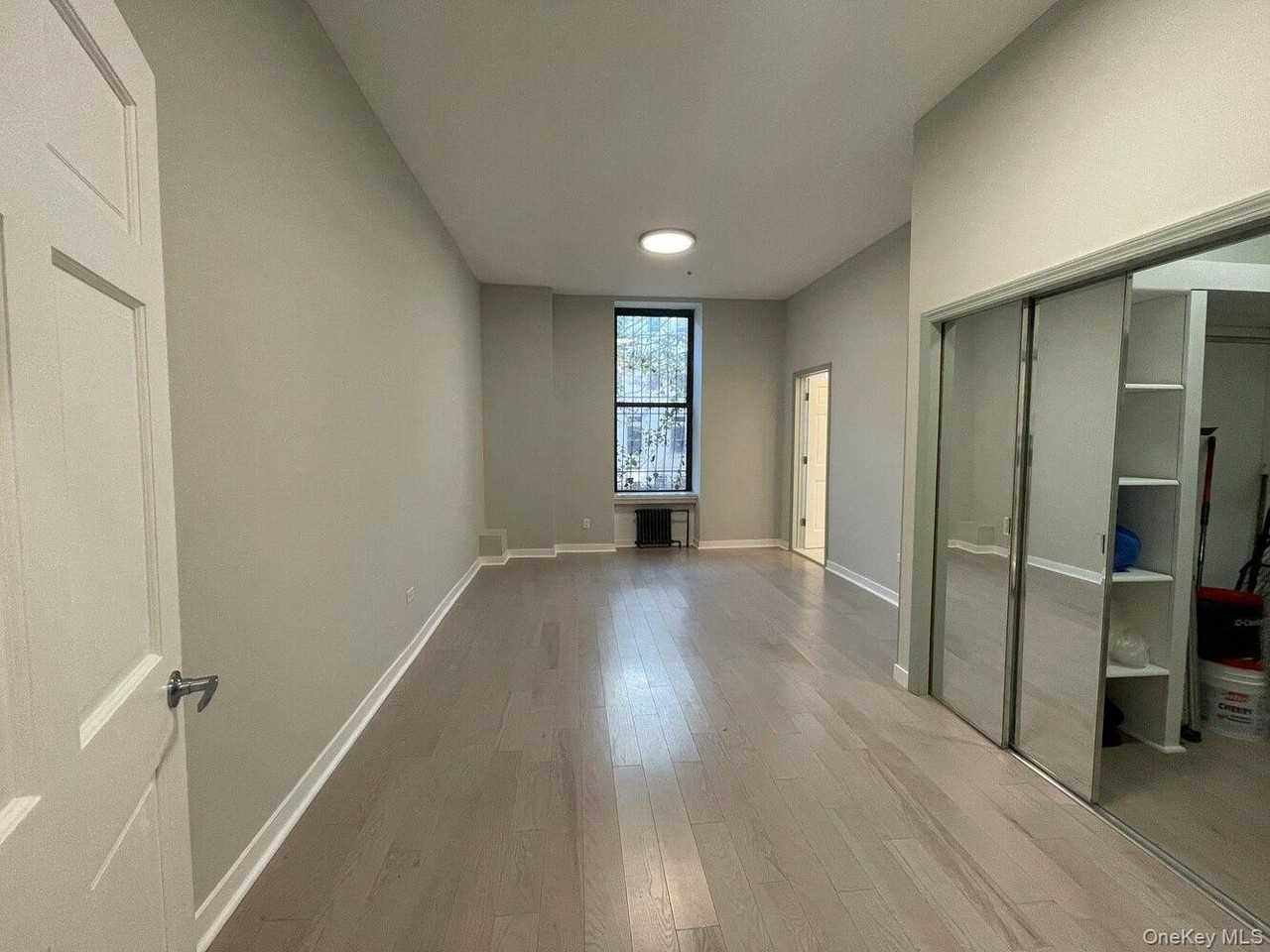 16 16 W 122ND Street unit: Garden - Photo 5 of 13