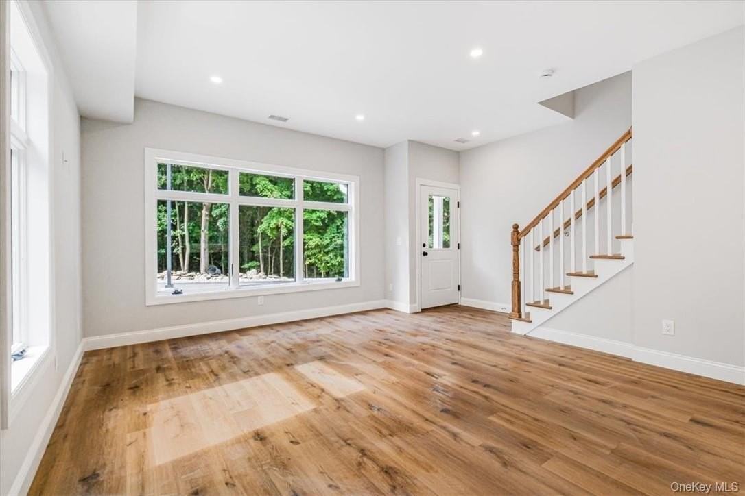 125 Vail Avenue #F - Photo 3 of 26