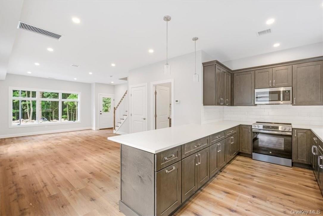 125 Vail Avenue #F - Photo 5 of 26