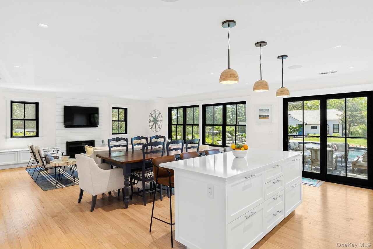 60 Franklin Avenue - Photo 5 of 26