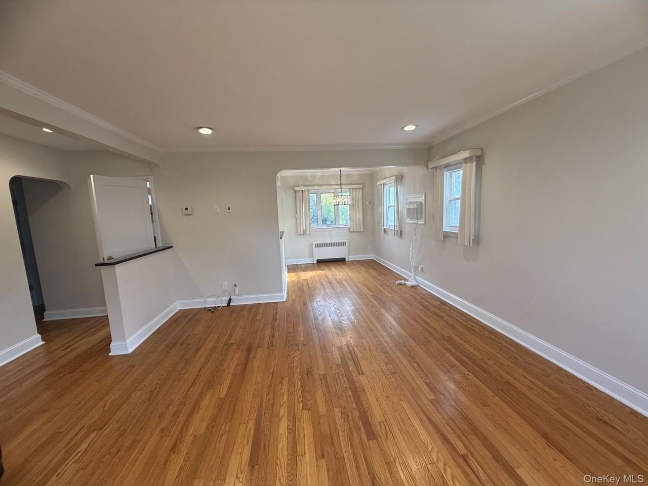 147 Primrose Dr - Photo 5 of 25