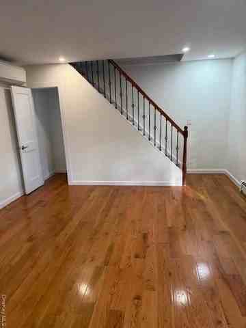 9019 107th Ave 2nd Fl #2ndFL - Photo 3 of 12