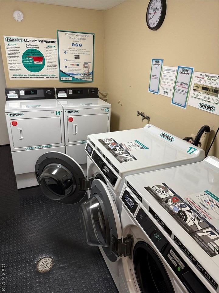 10 Oakwood Terrace #65 - Photo 3 of 3