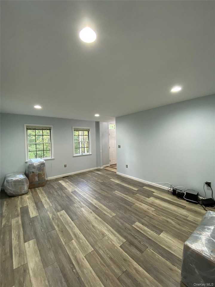 31 Denman Road - Photo 5 of 18