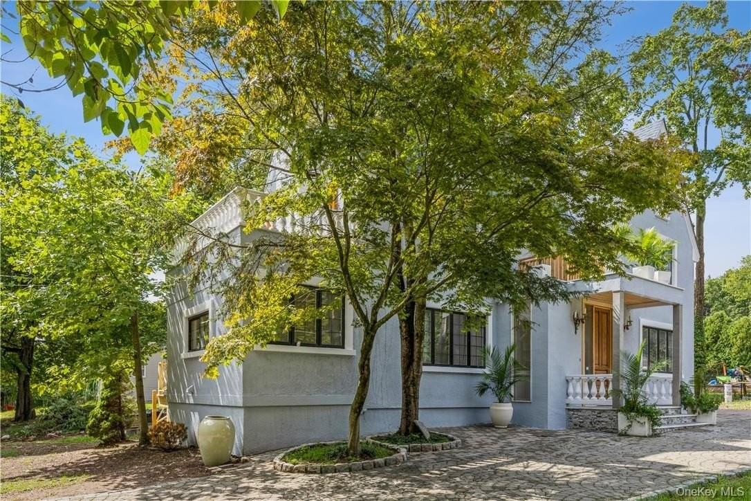 530 Orangeburg Road - Photo 2 of 19