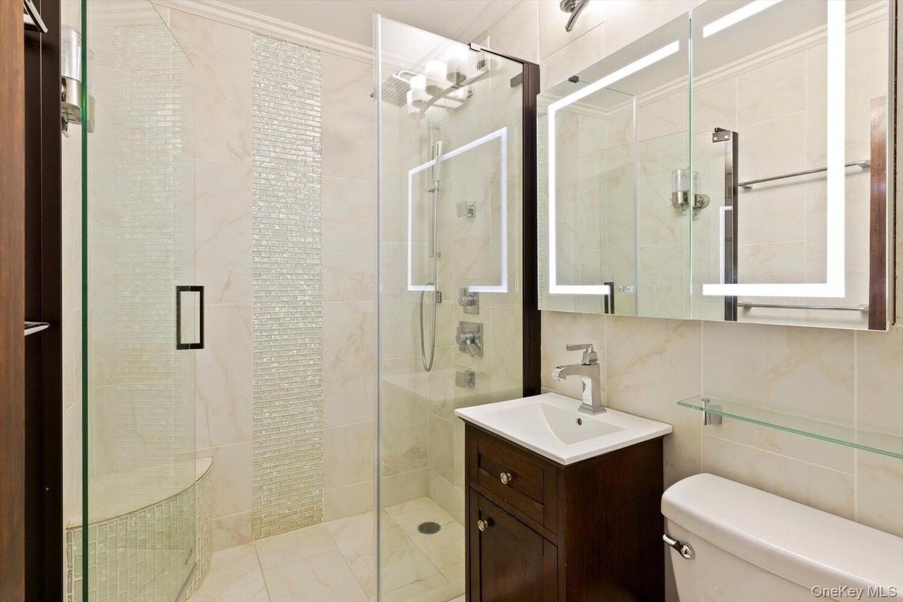 430 West 34th Street #15L - Photo 5 of 8