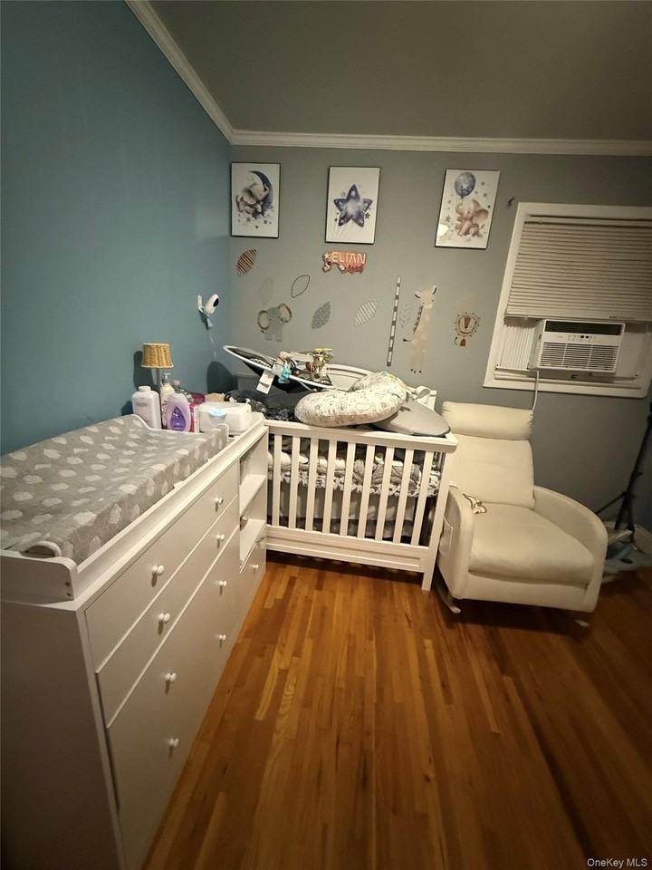 8138 260th St - Photo 2 of 6