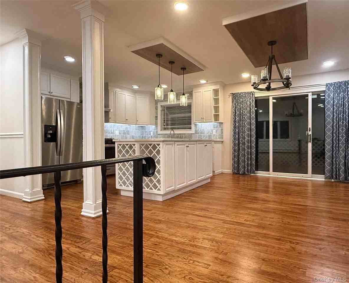 1671 Claas Ave - Photo 2 of 28