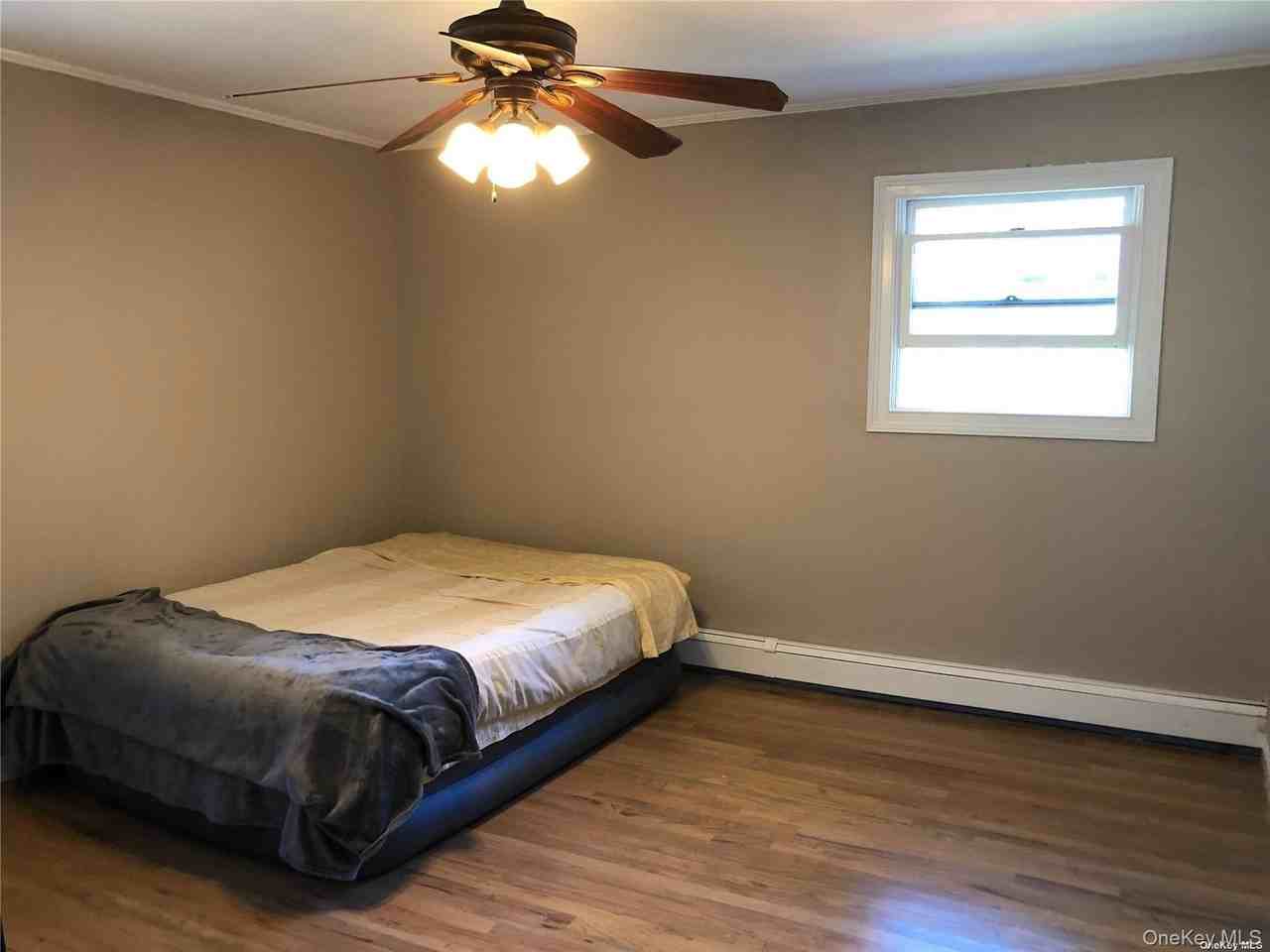 1671 Claas Ave - Photo 6 of 28