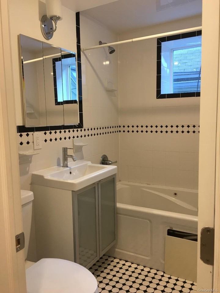 58 Main Street #1 - Photo 4 of 6