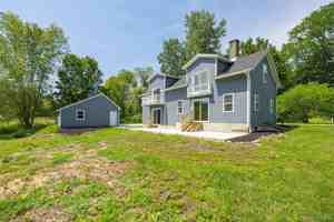 featured image of 12 State Line Rd