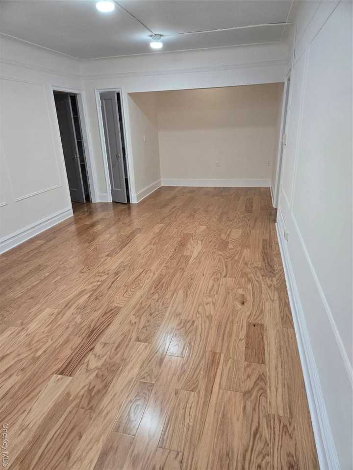 7234 Austin St Apt B6 #B6 - Photo 6 of 12