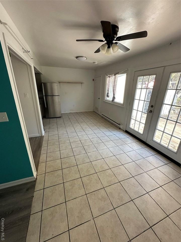 14 Columbine Ct - Photo 4 of 11