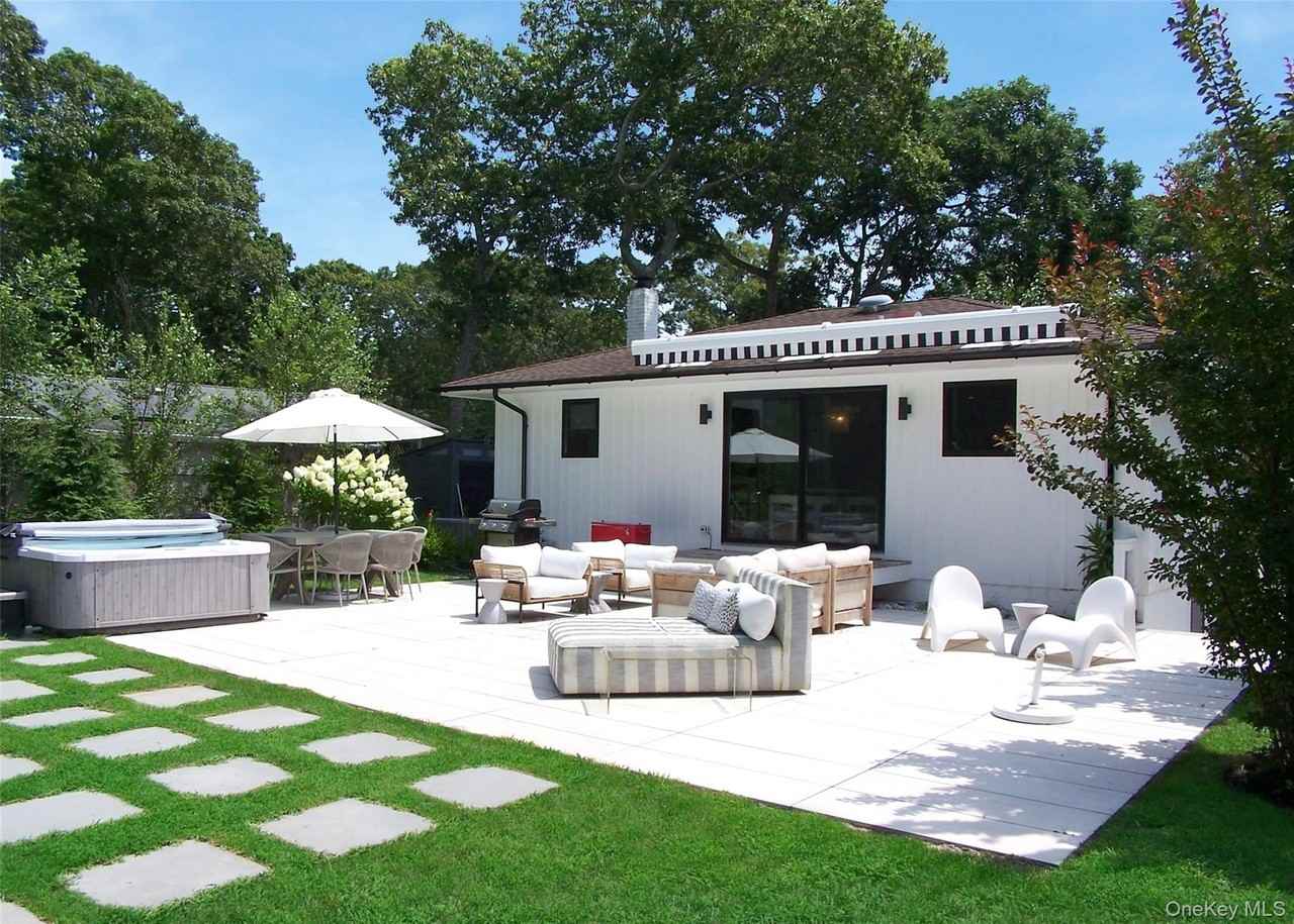 47 School Street - Photo 2 of 22