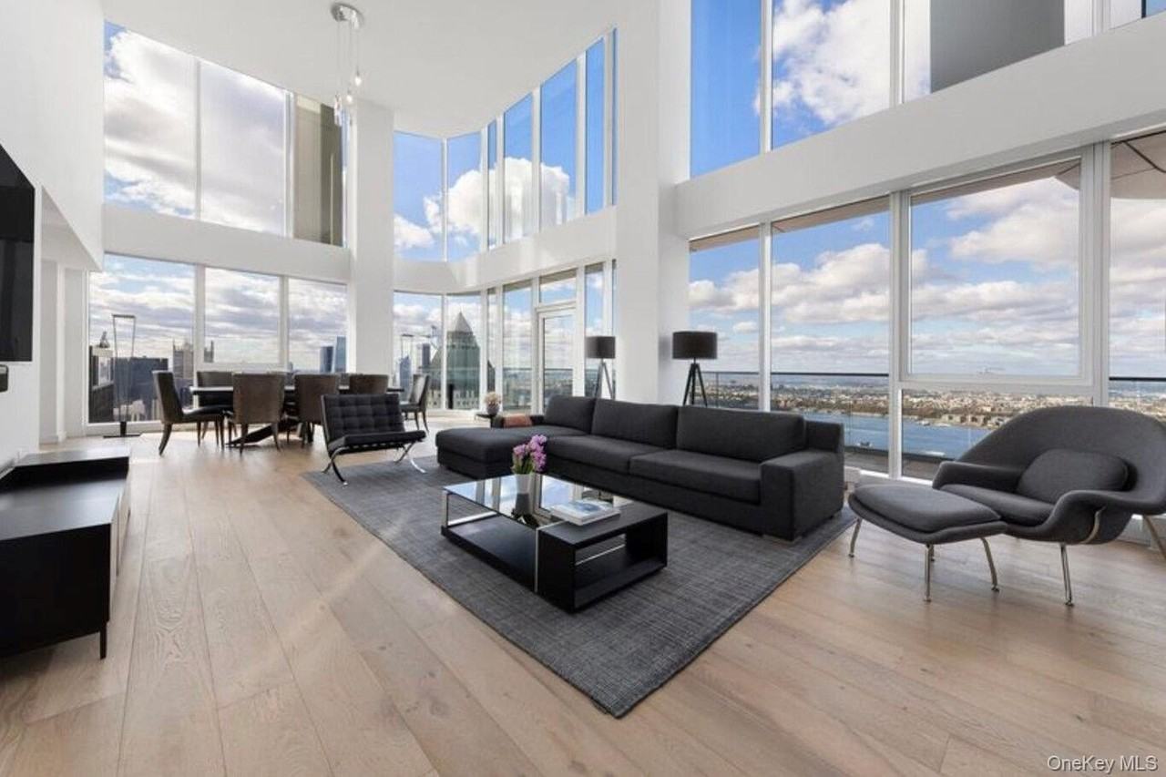 242 W 53rd St Unit Pha #PHA - Photo 2 of 14