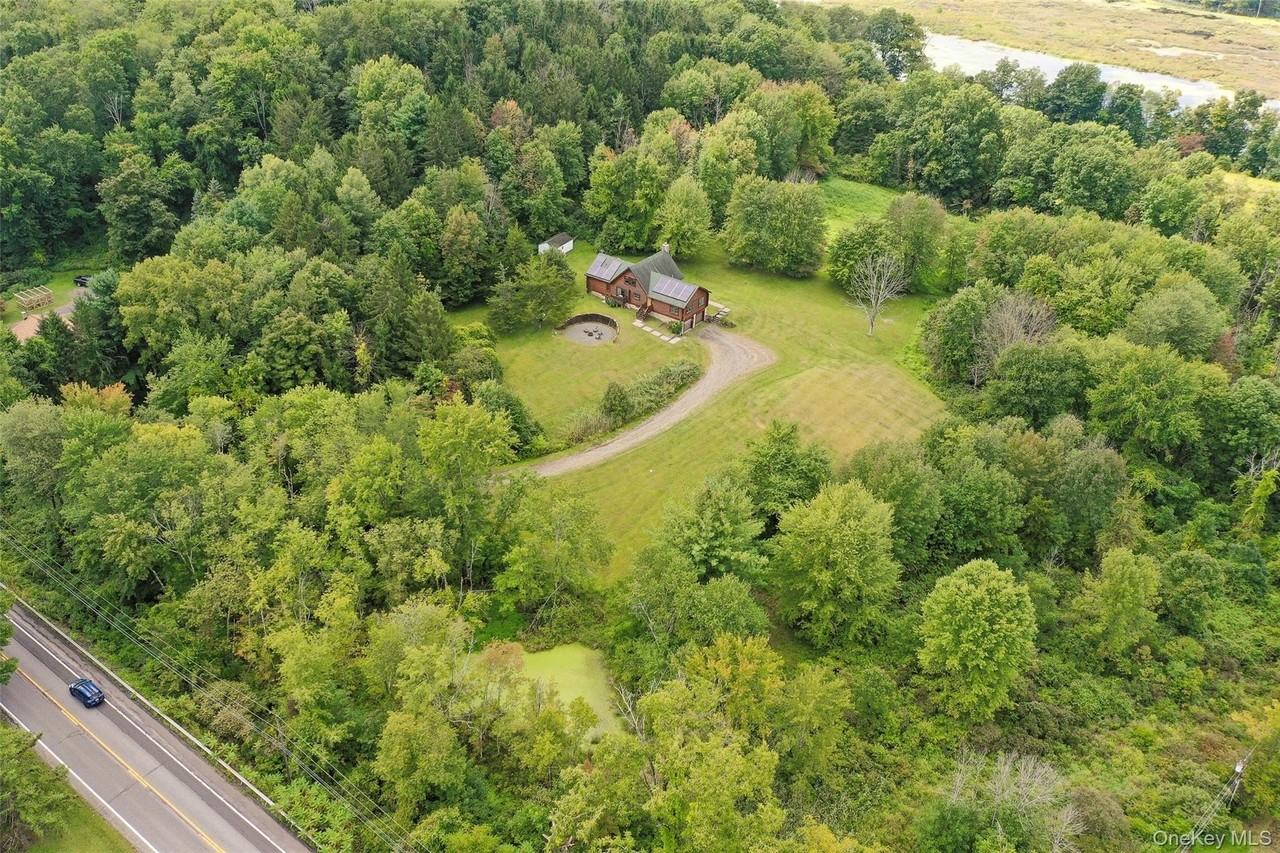 2829 Route 9g - Photo 4 of 35