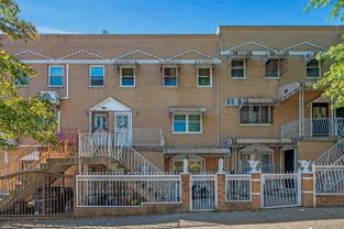 380 Saratoga Avenue - Photo 1 of 1