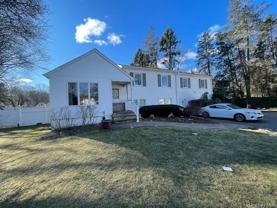 22 Emerald Ln - Photo 1 of 1