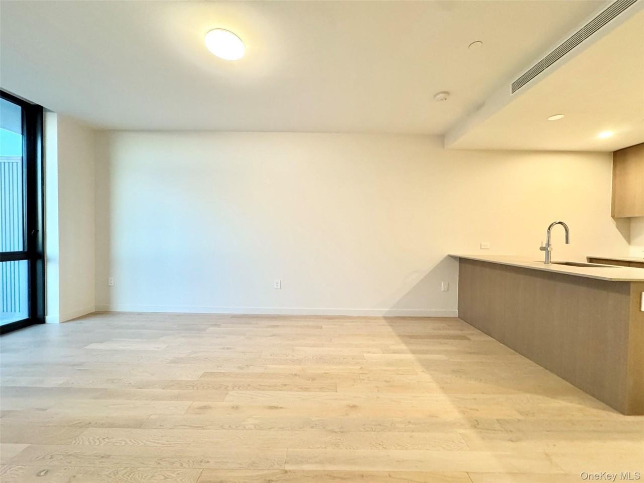 13102 40th Rd Unit 16m #16M - Photo 5 of 17