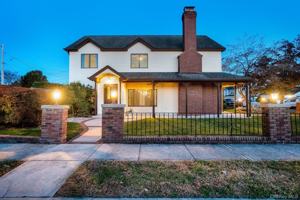 featured image of 8 Pearl St