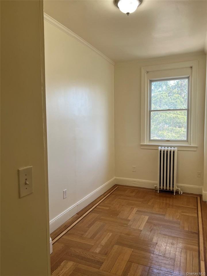 3461 Irwin Avenue - Photo 2 of 9
