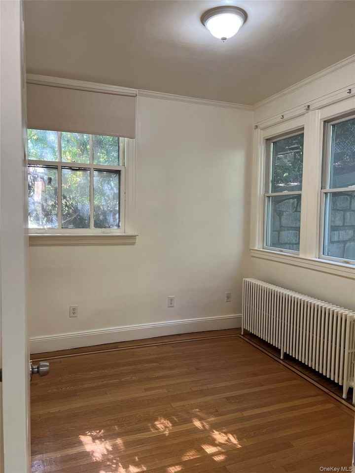 3461 Irwin Avenue - Photo 4 of 9