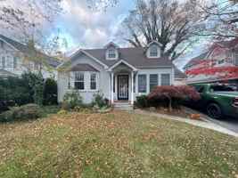 featured image of 55 Robbins Ave