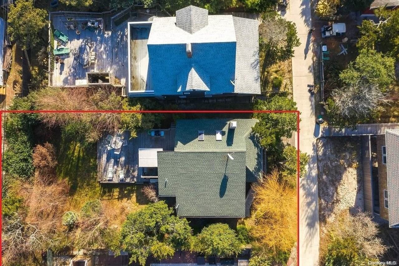 61 Ocean Road - Photo 3 of 22