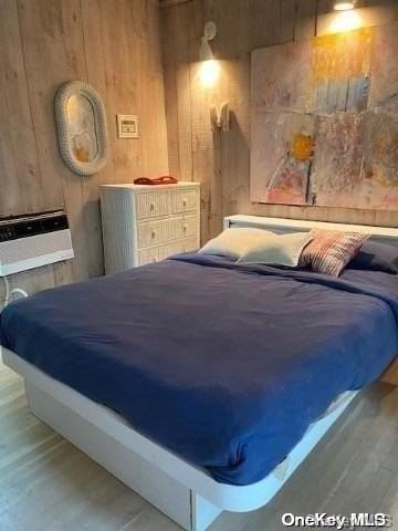 790 Surf Road - Photo 4 of 8