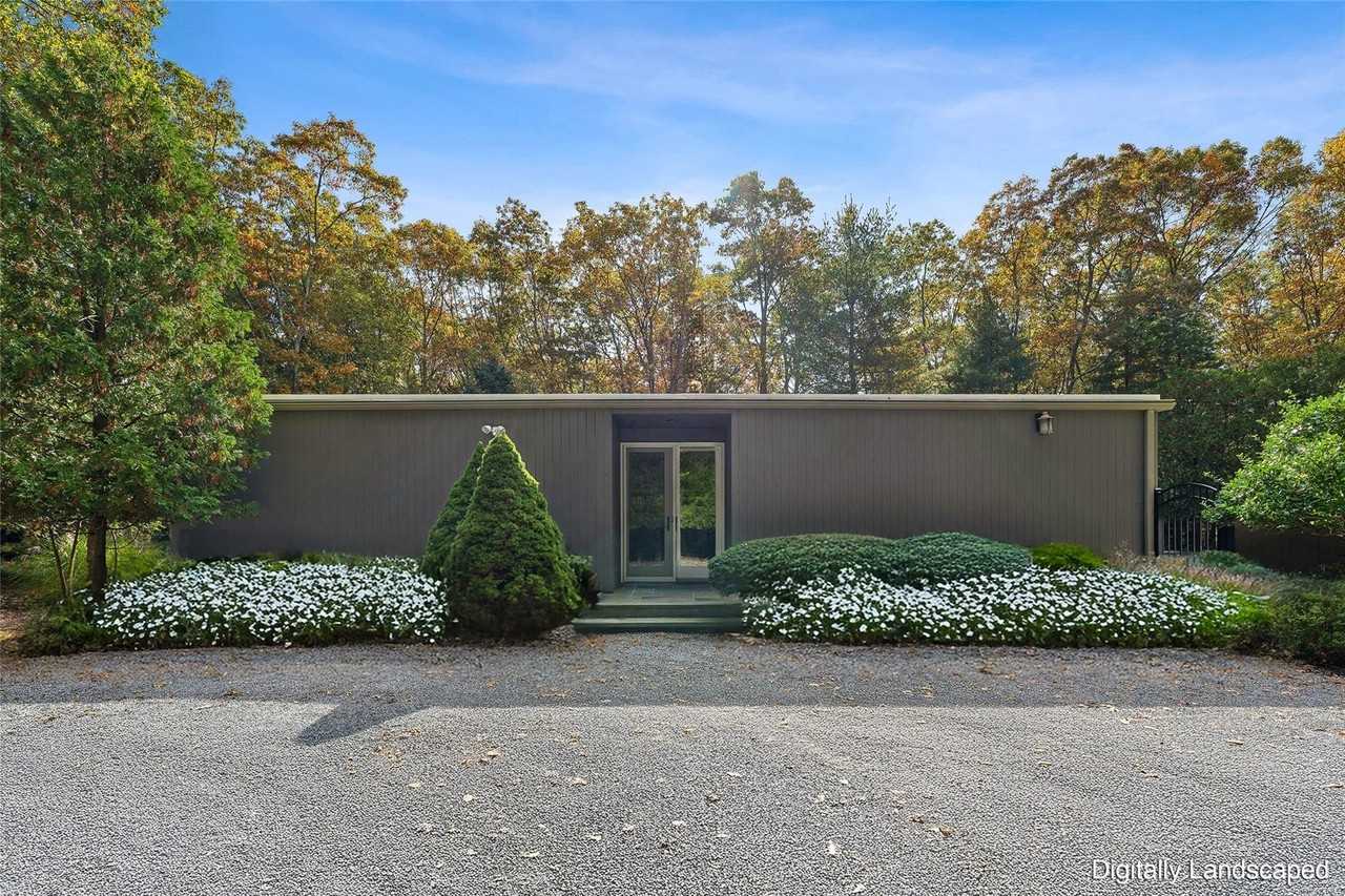 14 Foster Road - Photo 3 of 12