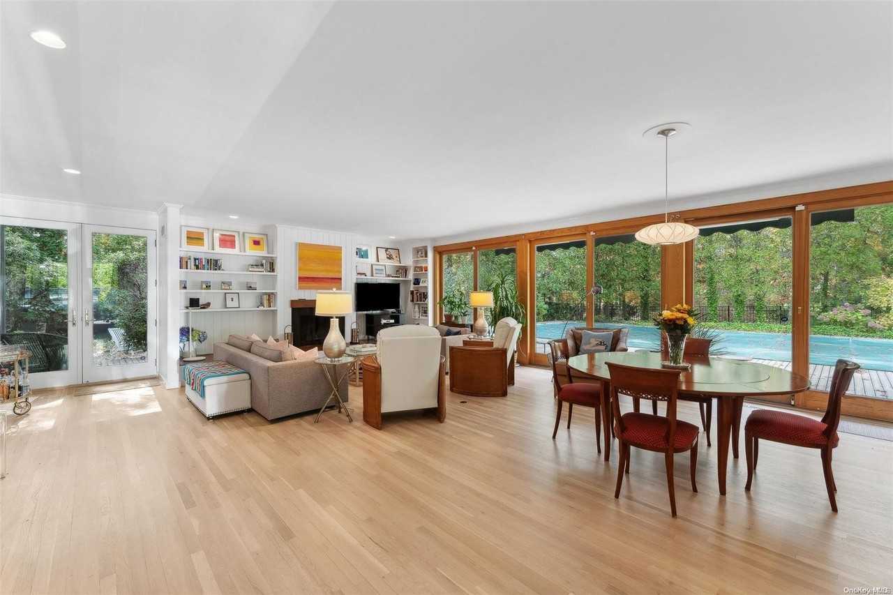 14 Foster Road - Photo 4 of 12