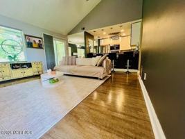 featured image of 422 Waters Edge Dr