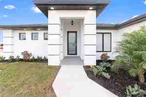 featured image of 3202 8th Street Southwest