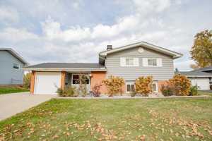 featured image of 720 Durham Lane