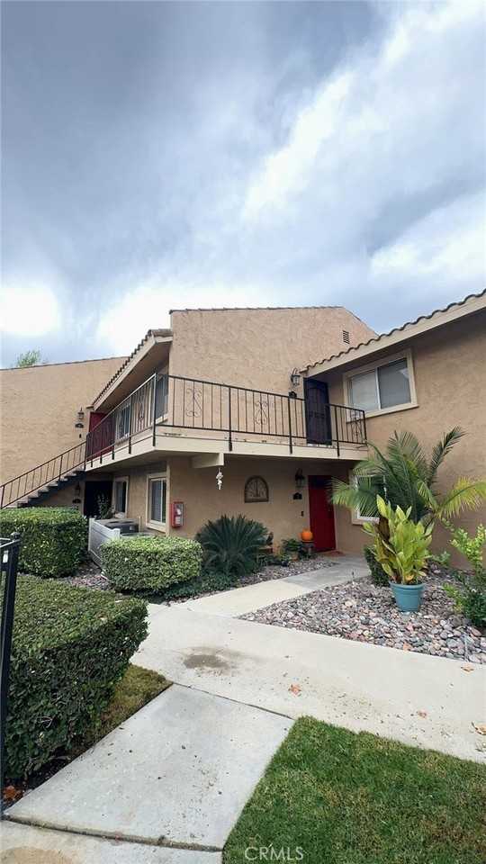 24319 Canyon Lake Dr N #7