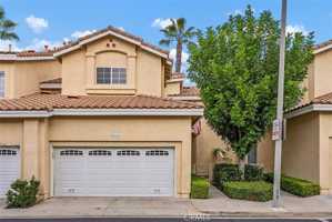 featured image of 25151 Via Azul