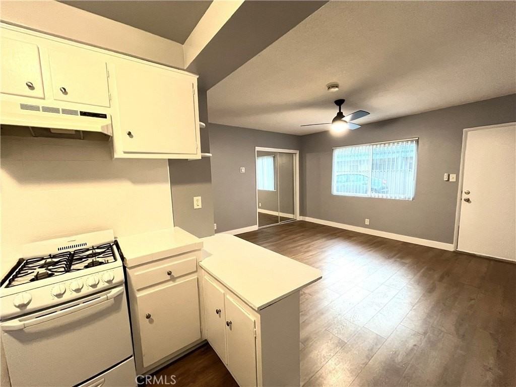 4750 W Broadway #E - Photo 4 of 9