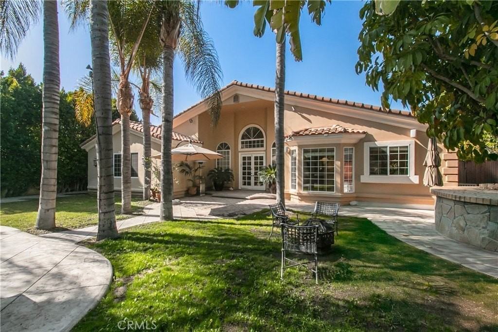 5218 Otis Ave - Photo 4 of 47