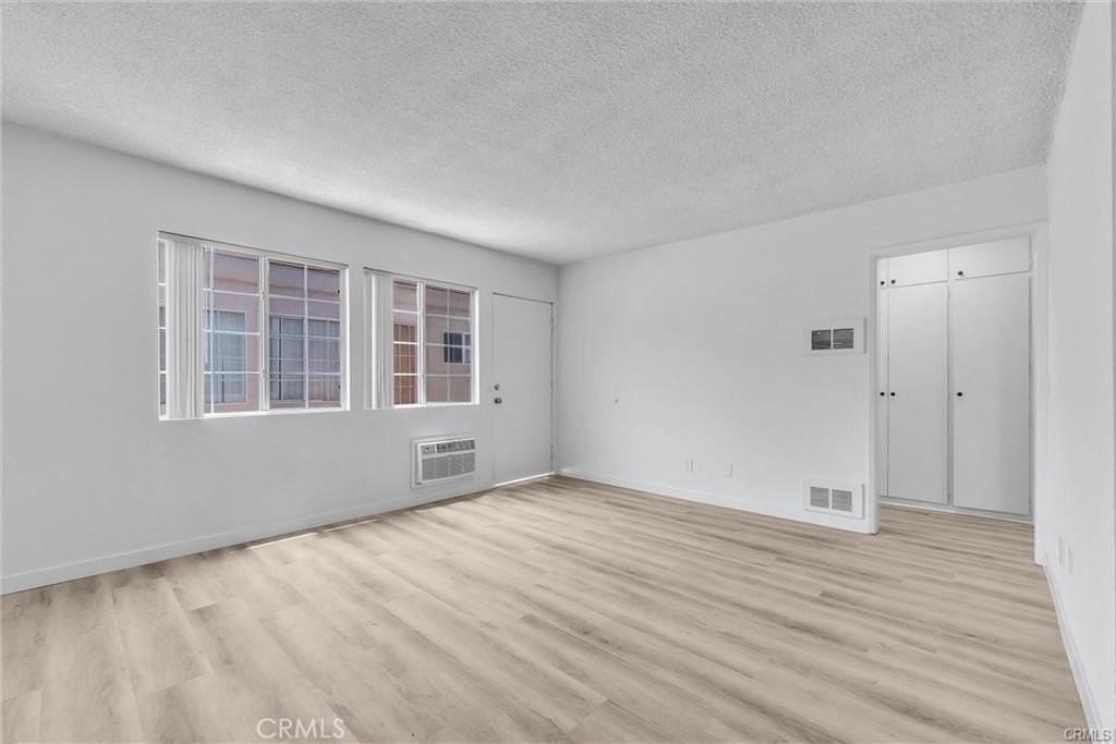 701 S Garfield Ave - Photo 7 of 15