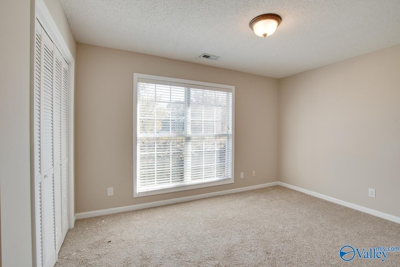 530 Wade Rd Se - Photo 5 of 27