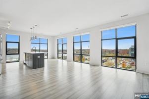 featured image of 300 Market St