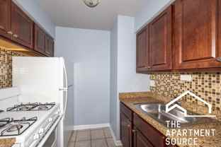 5820 North Sheridan Road #311 - Photo 1 of 1