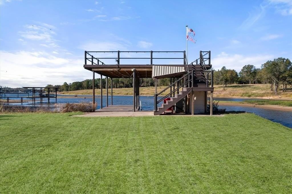 140 Dolly Dr - Photo 4 of 38