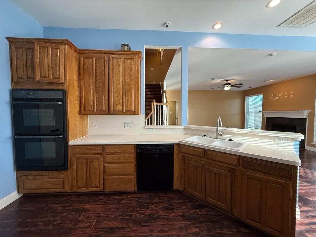 117 Hanover St - Photo 6 of 40