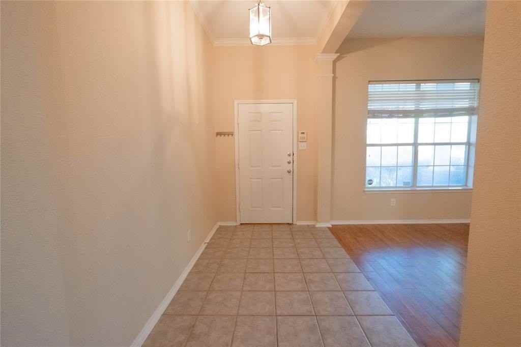 617 Chalk Knoll Rd - Photo 4 of 24